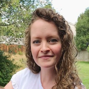 Meet your Posher, Kendra